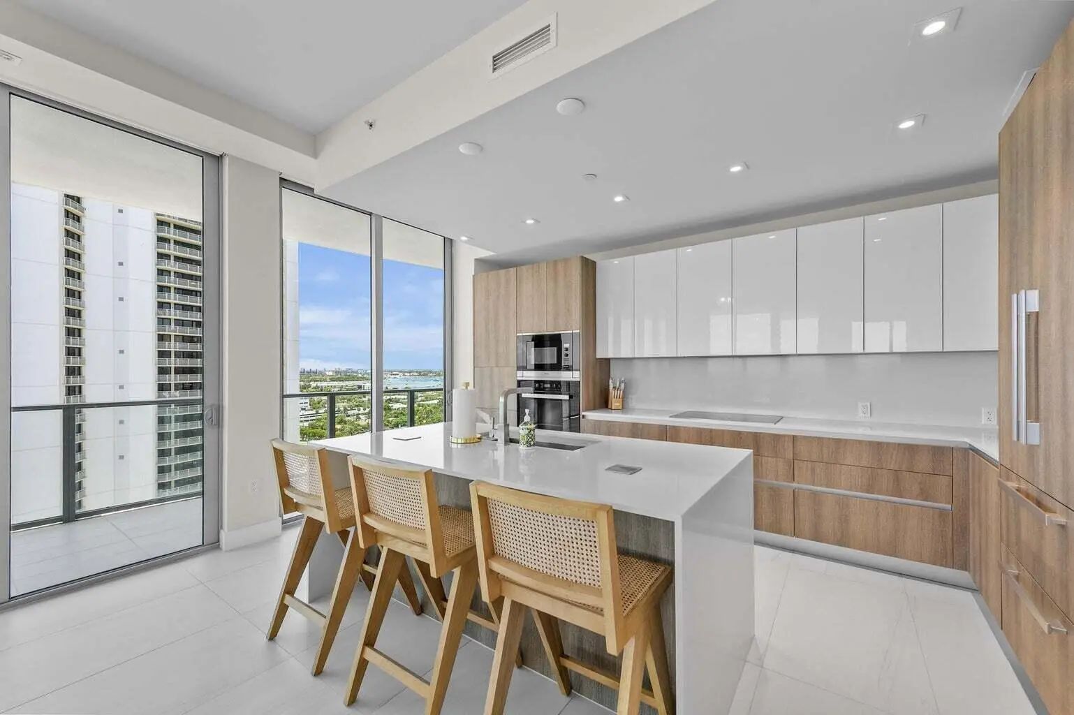 3100 N Ocean Drive #h 1504, Riviera Beach, FL, 33404
