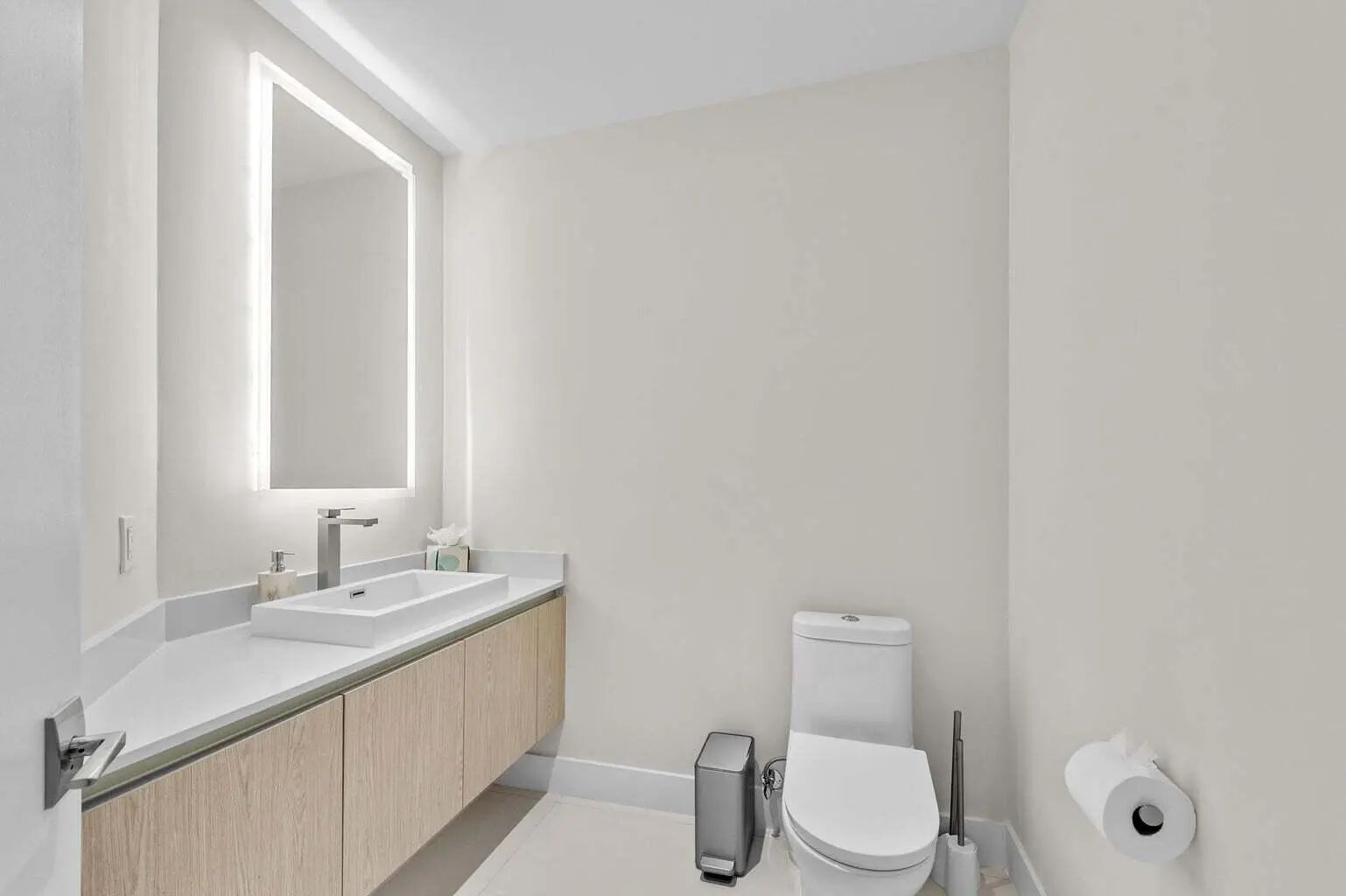 3100 N Ocean Drive #h 1504, Riviera Beach, FL, 33404