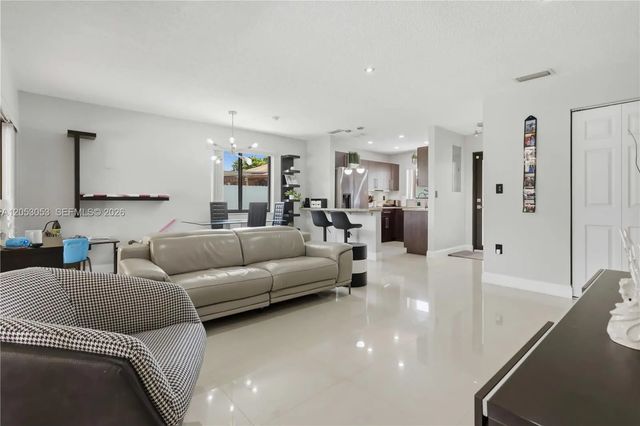 4 of 31 - 5094 Nw 195th Lane, Miami Gardens, FL