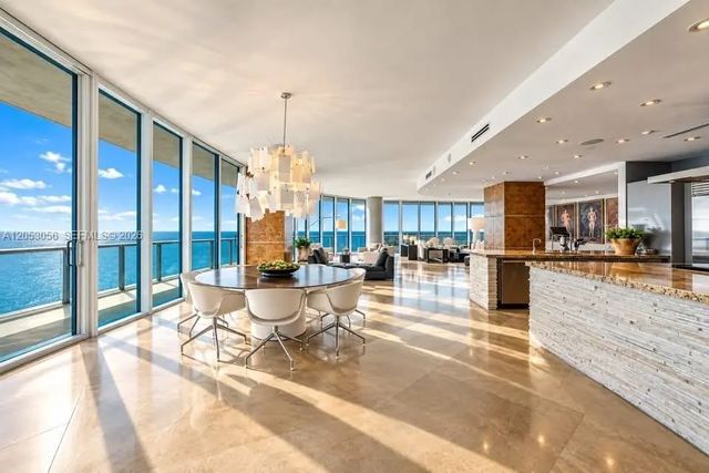 5 of 39 - 100 S Pointe Drive #2905, Miami Beach, FL
