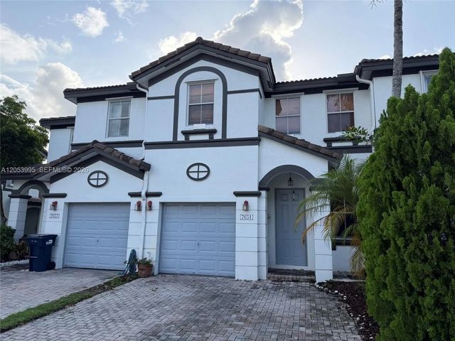 7651 Nw 114th Path, Doral