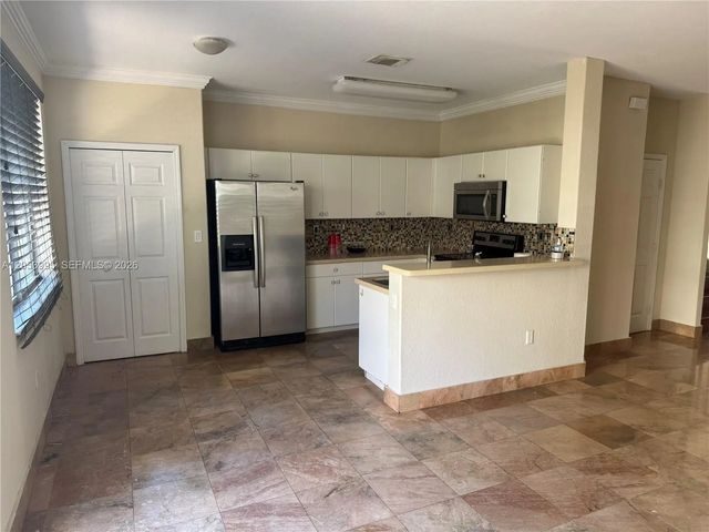 5 of 24 - 7651 Nw 114th Path, Doral, FL