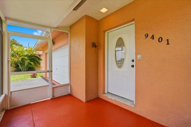 5 of 28 - 9401 Nw 70 Place, Tamarac, FL