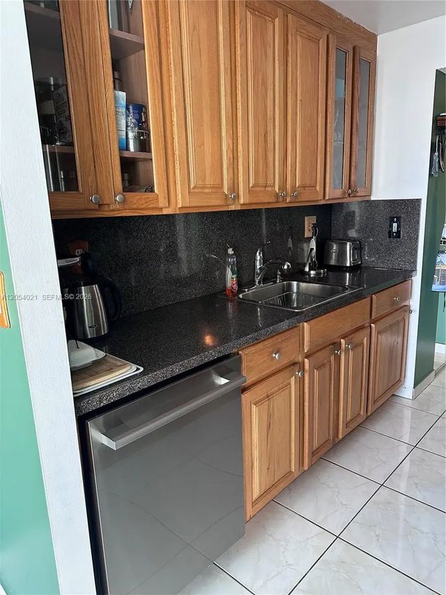 2 of 11 - 231 174th Street #1905, Sunny Isles Beach, FL
