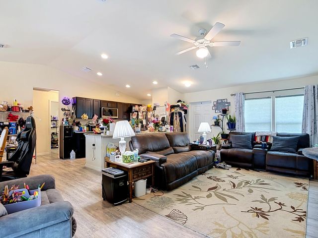 2 of 15 - 5042 Se Tradewinds Circle, LaBelle, FL