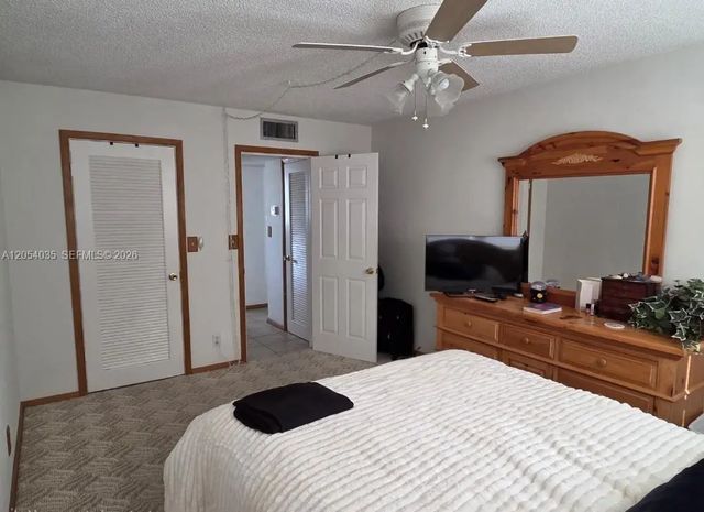 5 of 5 - 2950 W Sunrise Lakes Drive #208, Sunrise, FL