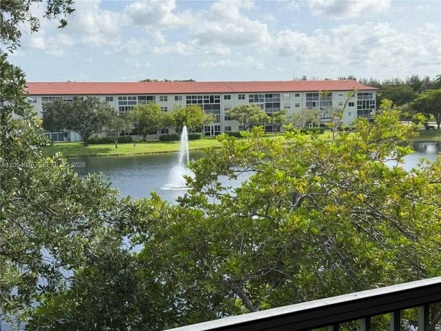 2 of 19 - 12901 Sw 15th Court #402v, Pembroke Pines, FL