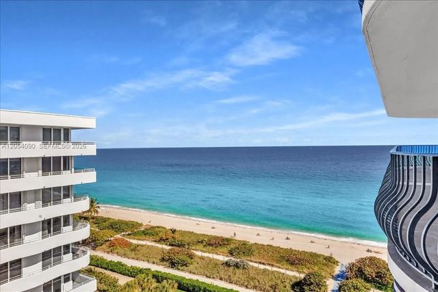 8877 Collins Avenue #ph-2, Surfside