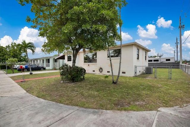 4 of 35 - 11 W 64th Street, Hialeah, FL