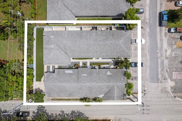 2 of 29 - 1301 Ne 16th Terrace #1-9, Fort Lauderdale, FL