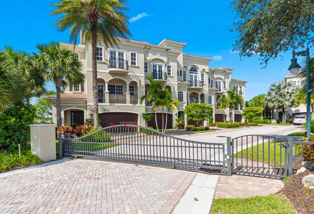 2 of 54 - 144 Tierra Lane #10, Jupiter, FL