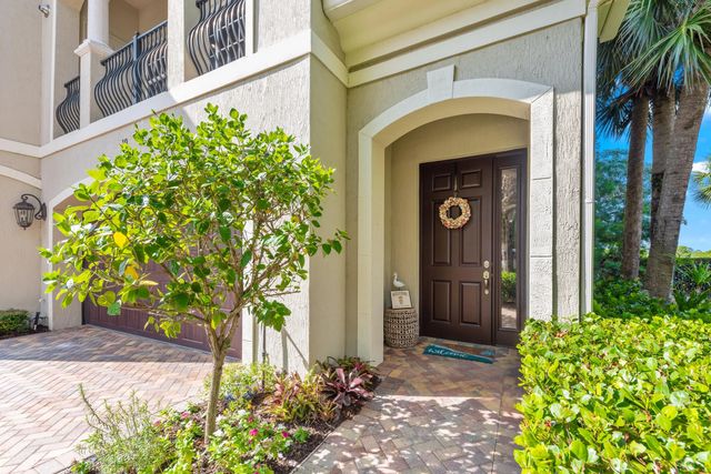 4 of 54 - 144 Tierra Lane #10, Jupiter, FL