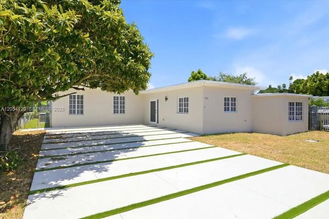 2 of 51 - 323 Nw 104th Terrace, Miami, FL