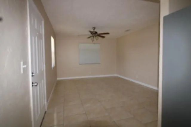 3 of 16 - 1412 W 6th Street, Riviera Beach, FL