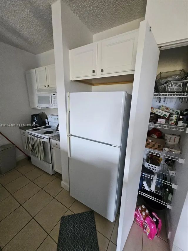 5 of 13 - 6001 Sw 70th Street #655, South Miami, FL
