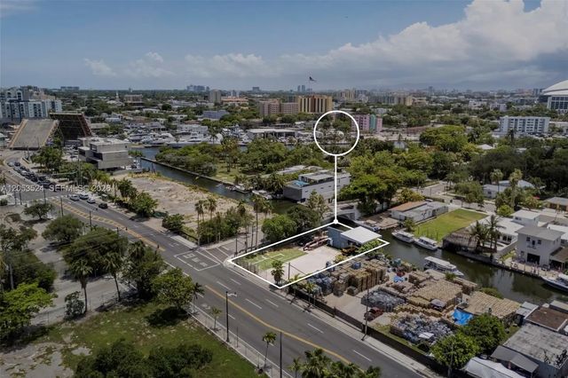2 of 18 - 700 Nw 7th Avenue, Miami, FL
