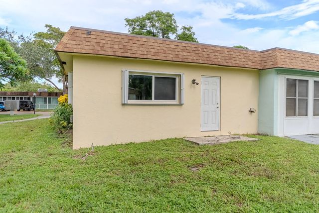 5 of 30 - 3641 Sw Natura Avenue #a, Deerfield Beach, FL