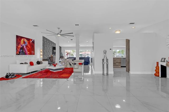 5 of 56 - 2920 Ne 55th Place, Fort Lauderdale, FL