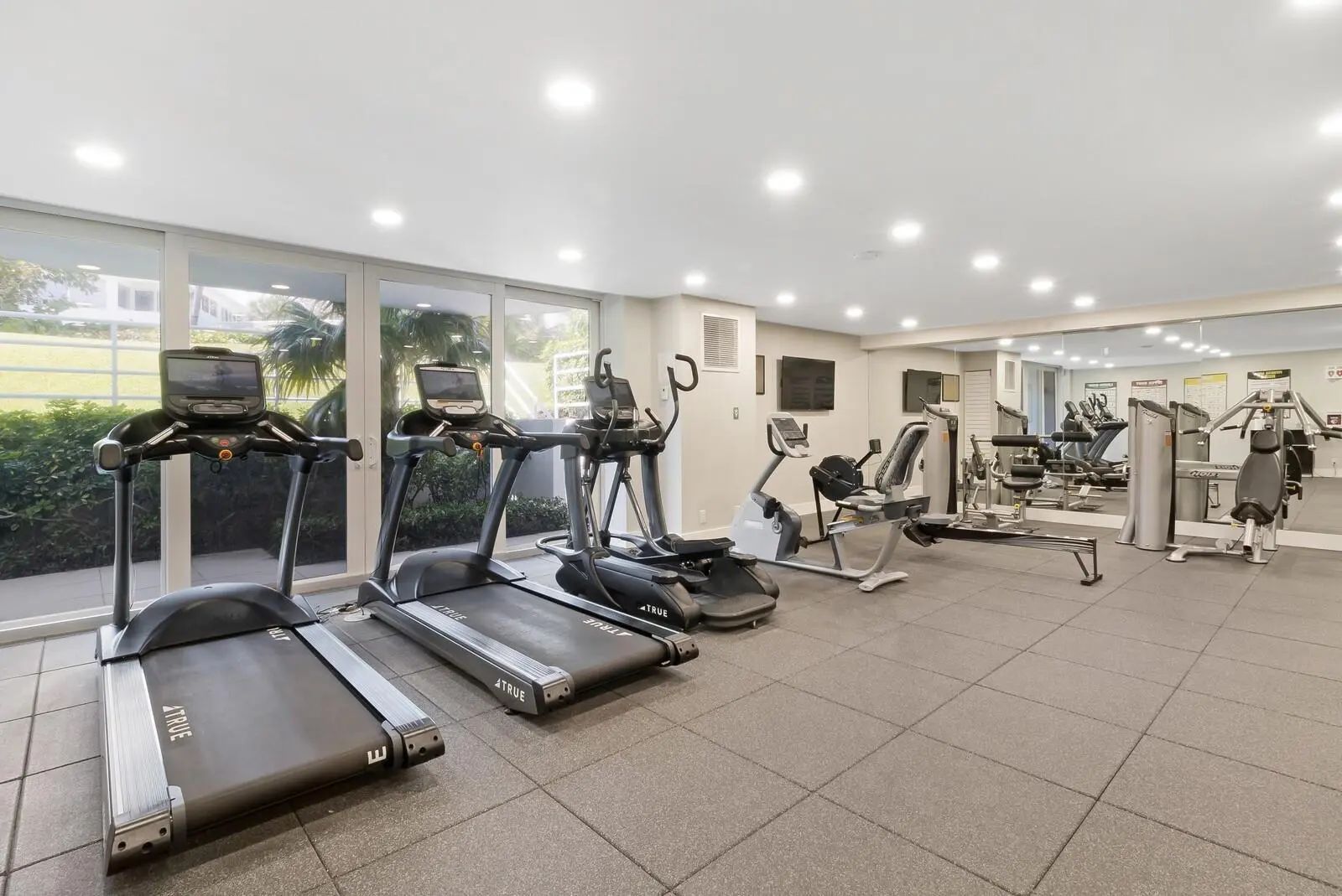 3407 S Ocean Boulevard #ph D, Highland Beach, FL, 33487