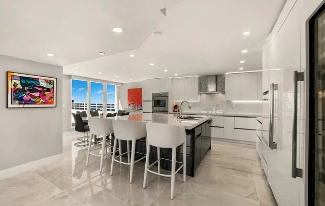 5 of 32 - 3407 S Ocean Boulevard #ph D, Highland Beach, FL