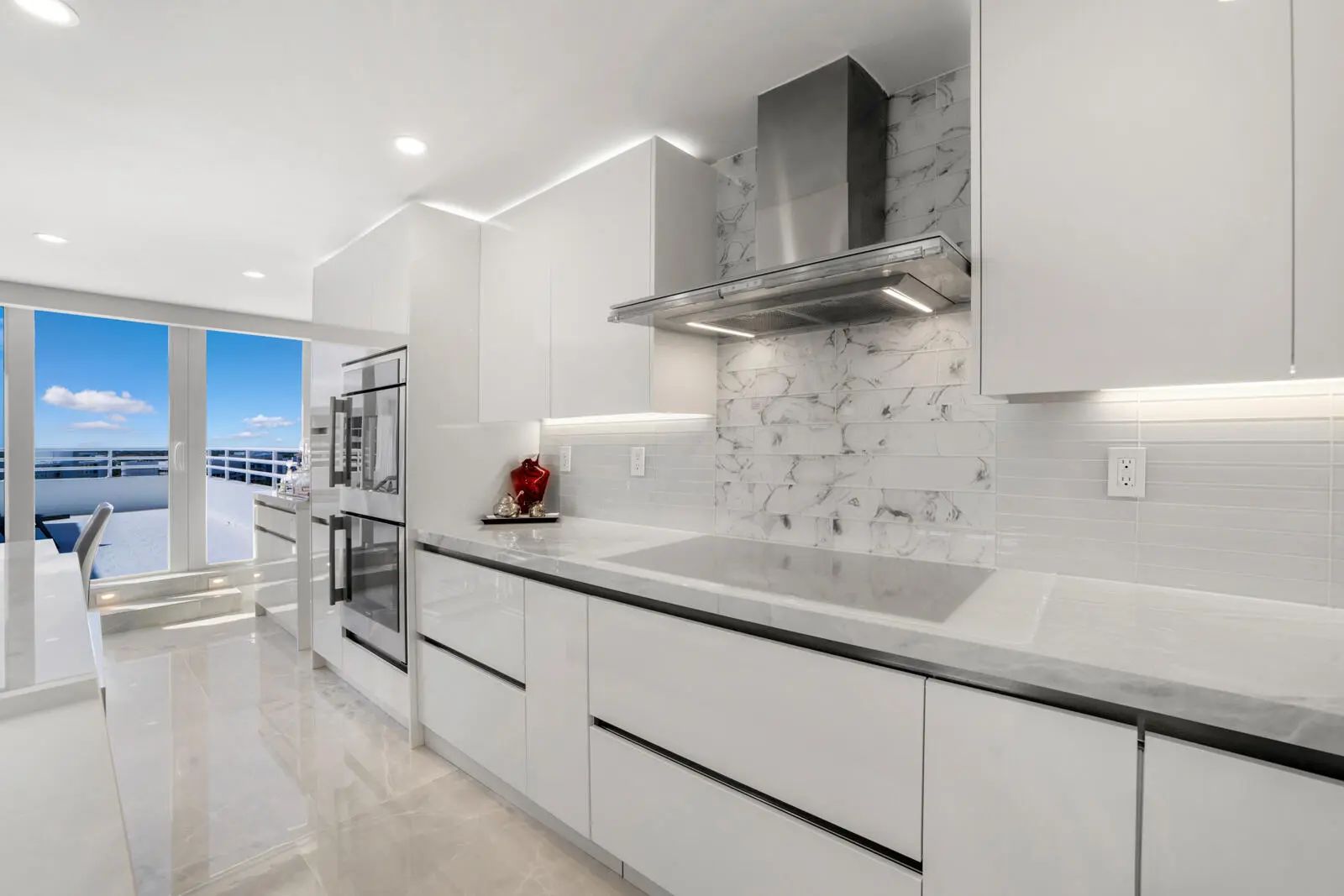 3407 S Ocean Boulevard #ph D, Highland Beach, FL, 33487