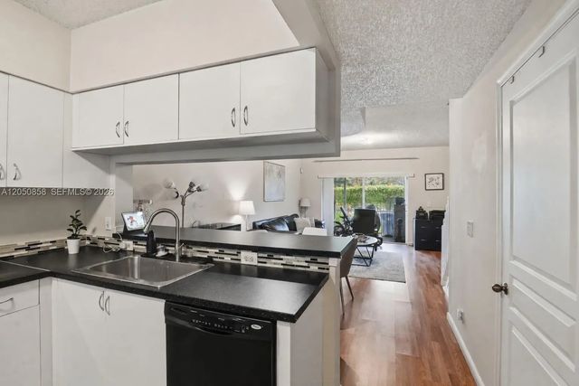 3 of 20 - 21 Simonton Circle, Weston, FL