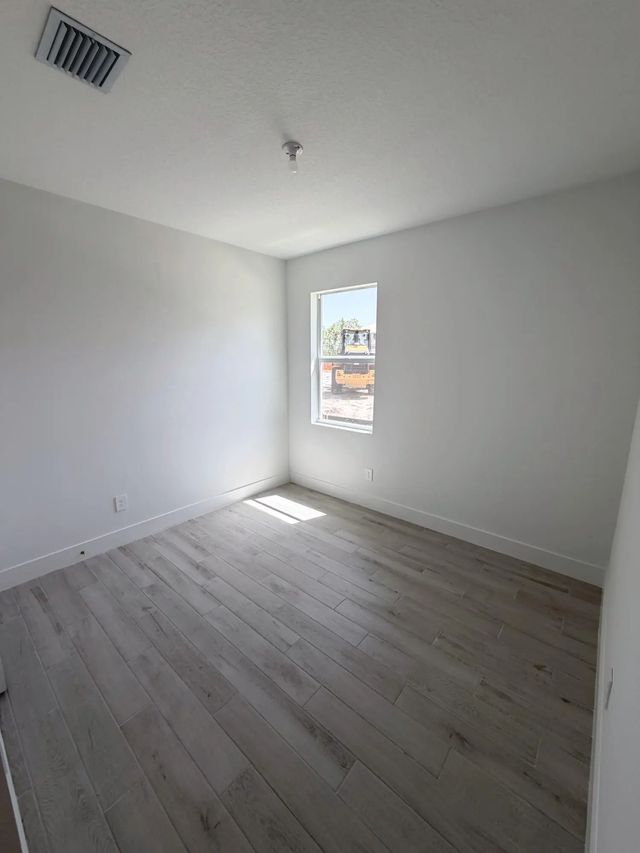 4 of 15 - 6650 Se Park Trace Drive, Stuart, FL