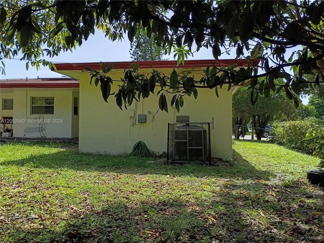 2 of 5 - 19031 Nw 12th Avenue, Miami Gardens, FL