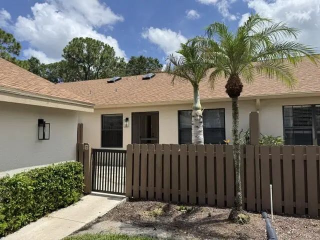 2 of 16 - 2084 Sw Silver Pine Way #122-b, Palm City, FL