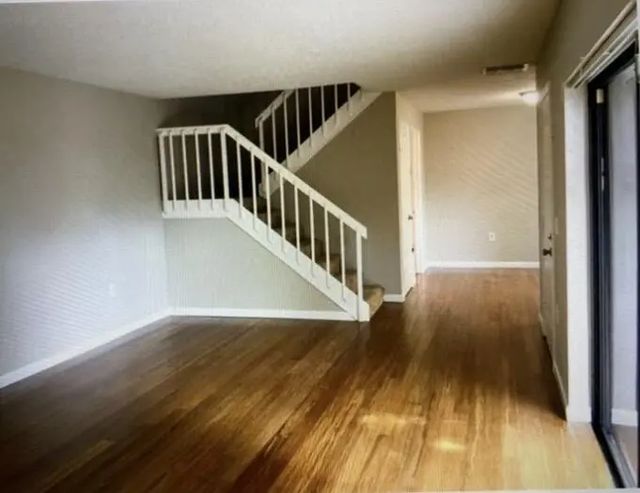 3 of 12 - 1700 Embassy Drive #105, West Palm Beach, FL