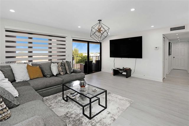 3 of 21 - 14203 Sw 66th Street #503, Miami, FL