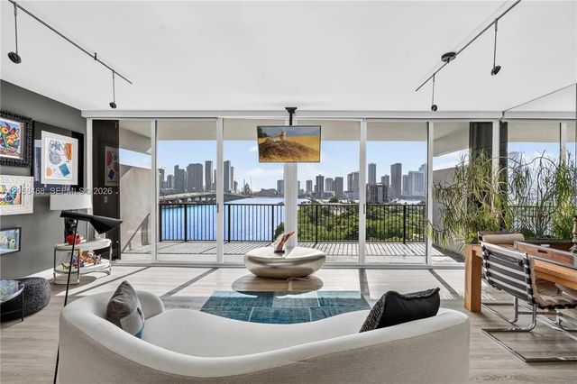 1000 Venetian Way #810, Miami Beach