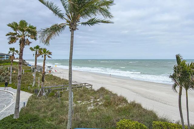 2 of 34 - 1010 Easter Lily Lane #204, Vero Beach, FL