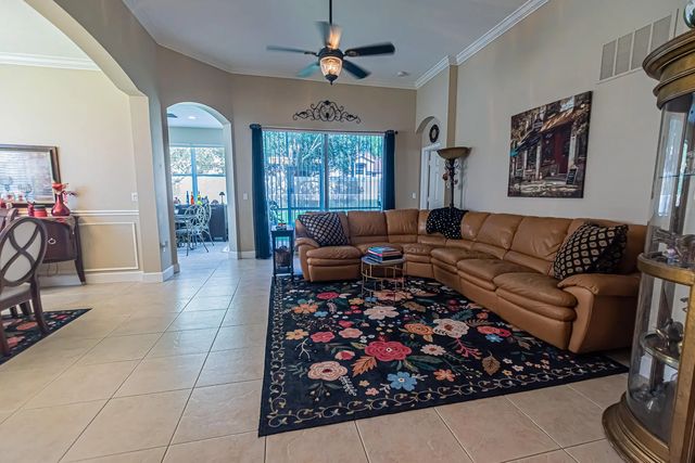5 of 37 - 477 Sw Talquin Lane, Port St. Lucie, FL