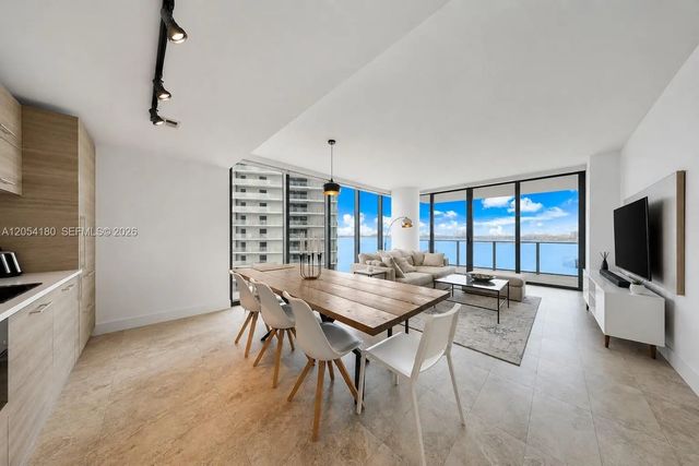2 of 12 - 650 Ne 32nd Street #1507, Miami, FL