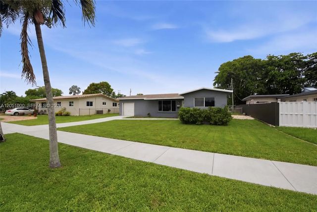 2 of 38 - 2901 Cleveland Street, Hollywood, FL