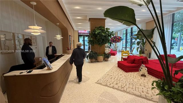 3 of 30 - 90 Ne 32nd Avenue #ph17, Miami, FL