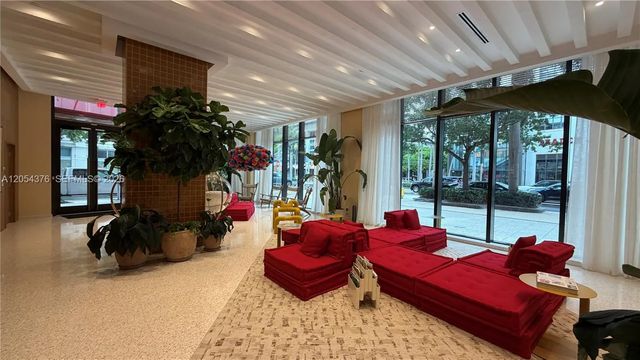 5 of 30 - 90 Ne 32nd Avenue #ph17, Miami, FL