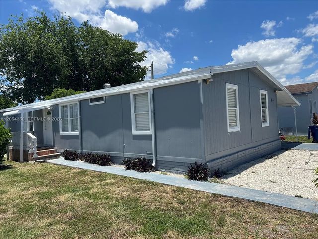 2 of 26 - 20016 Nw 56 Avenue, Miami Gardens, FL