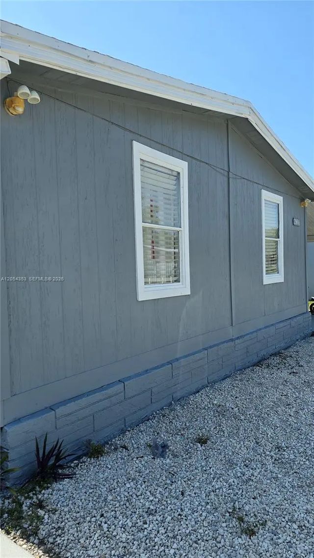 3 of 26 - 20016 Nw 56 Avenue, Miami Gardens, FL
