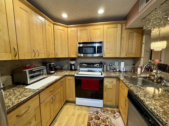 10791 Nw 14th Street #300, Plantation