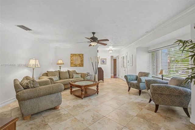 3 of 22 - 14975 Sw 89th Avenue, Palmetto Bay, FL
