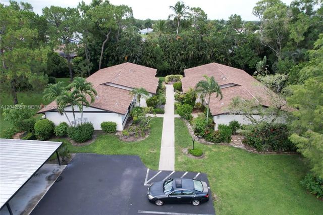 4 of 34 - 1001 Pine Isle Lane #1001, Naples, FL