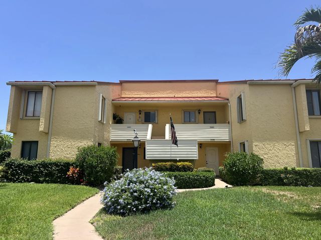 5373 Se Miles Grant Road #102, Stuart