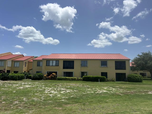 3 of 87 - 5373 Se Miles Grant Road #102, Stuart, FL
