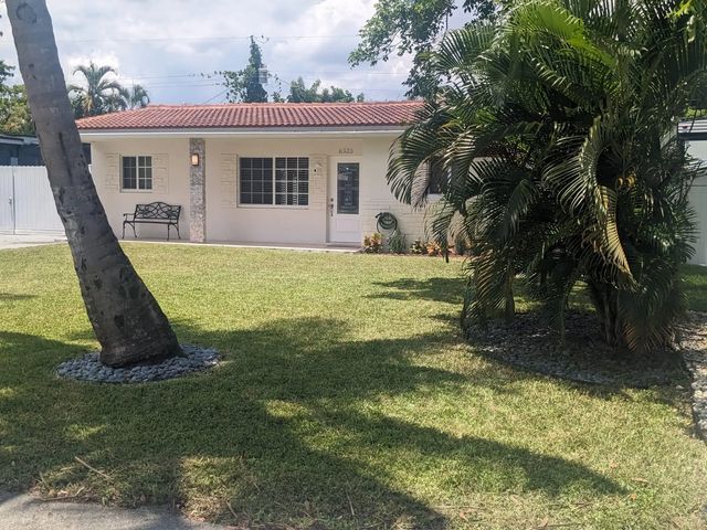 2 of 12 - 6325 Grant Court, Hollywood, FL