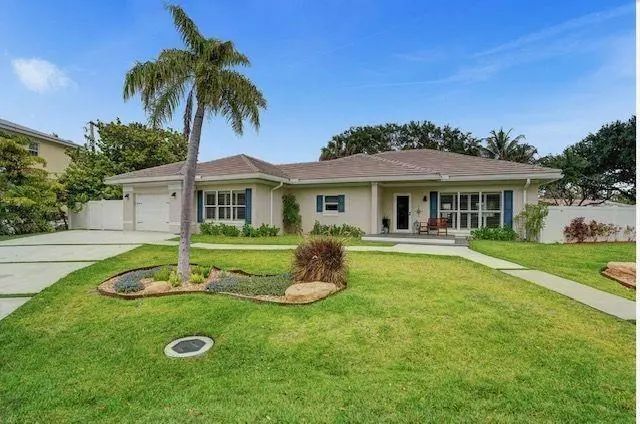 2 of 24 - 2622 Ne 27th Avenue, Lighthouse Point, FL