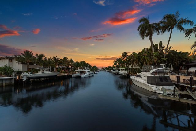 2761 Ne 48th Court, Lighthouse Point