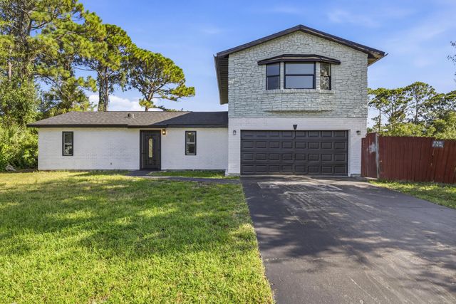 1640 Sandusky Street Se, Palm Bay