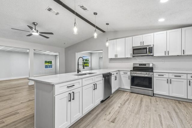 2 of 34 - 1640 Sandusky Street Se, Palm Bay, FL
